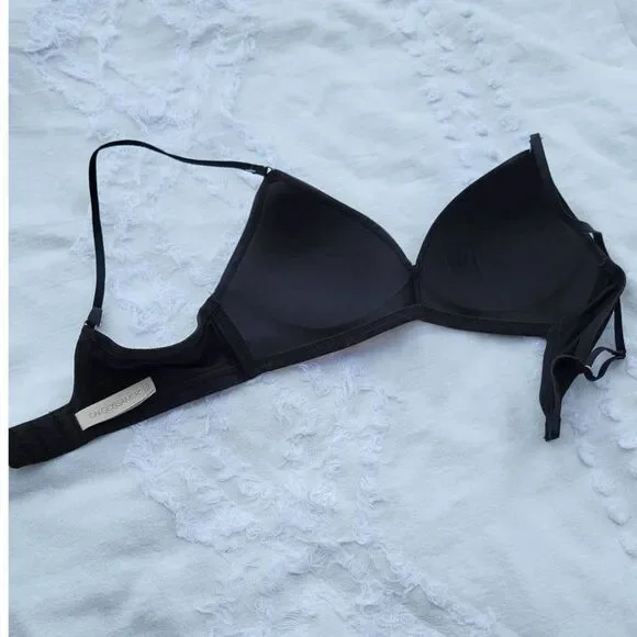 ON GOSSAMER Next to Nothing Wireless Bra - Picture 2 of 5